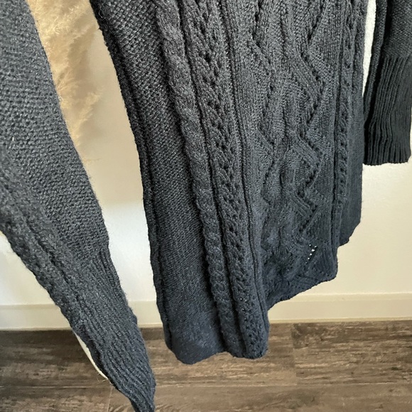 Black Chunky Cable Knit Turtleneck Sweater - Picture 5 of 5
